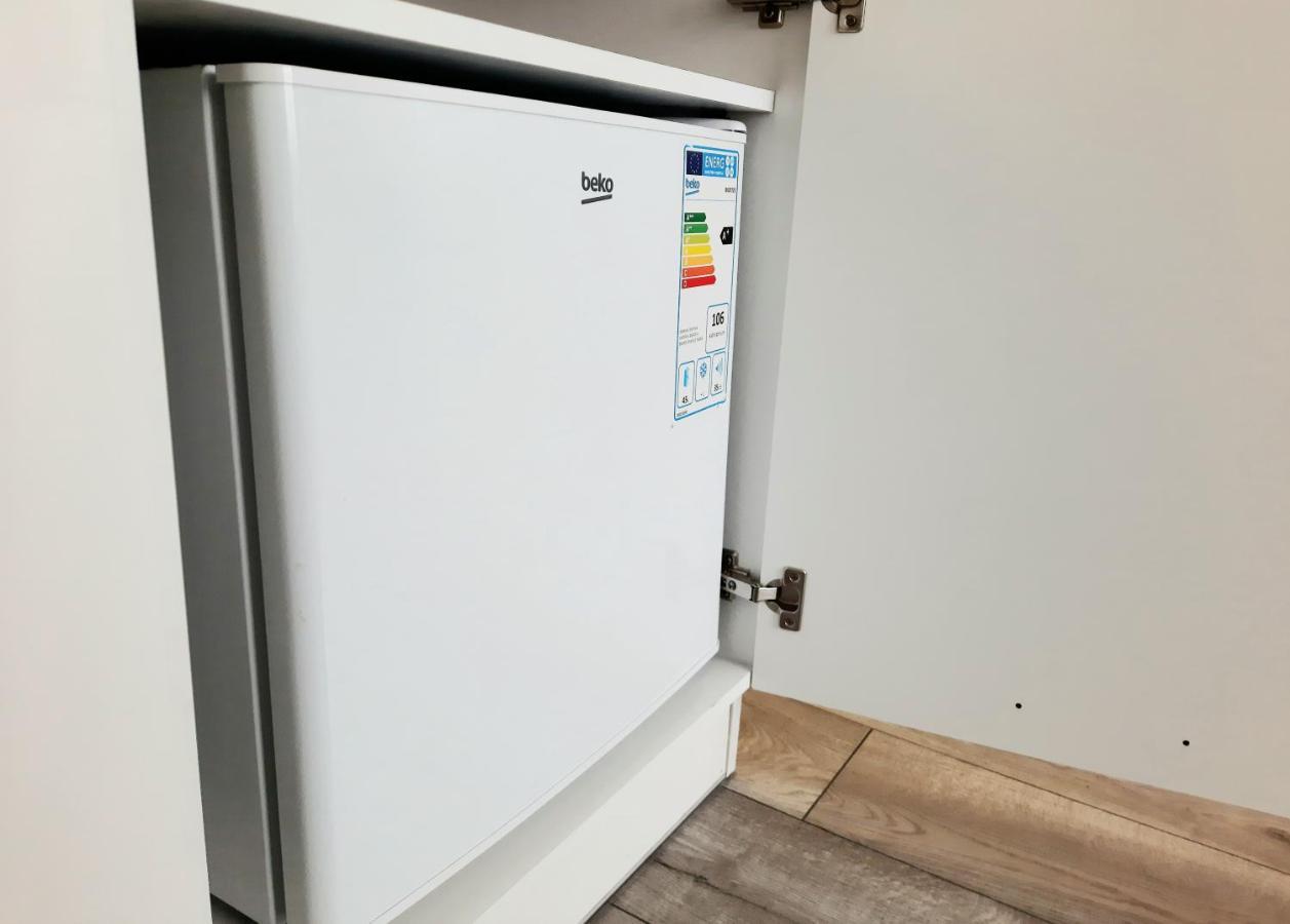 M&M Apartment V Self Check-In ปาเนเวชิส ภายนอก รูปภาพ